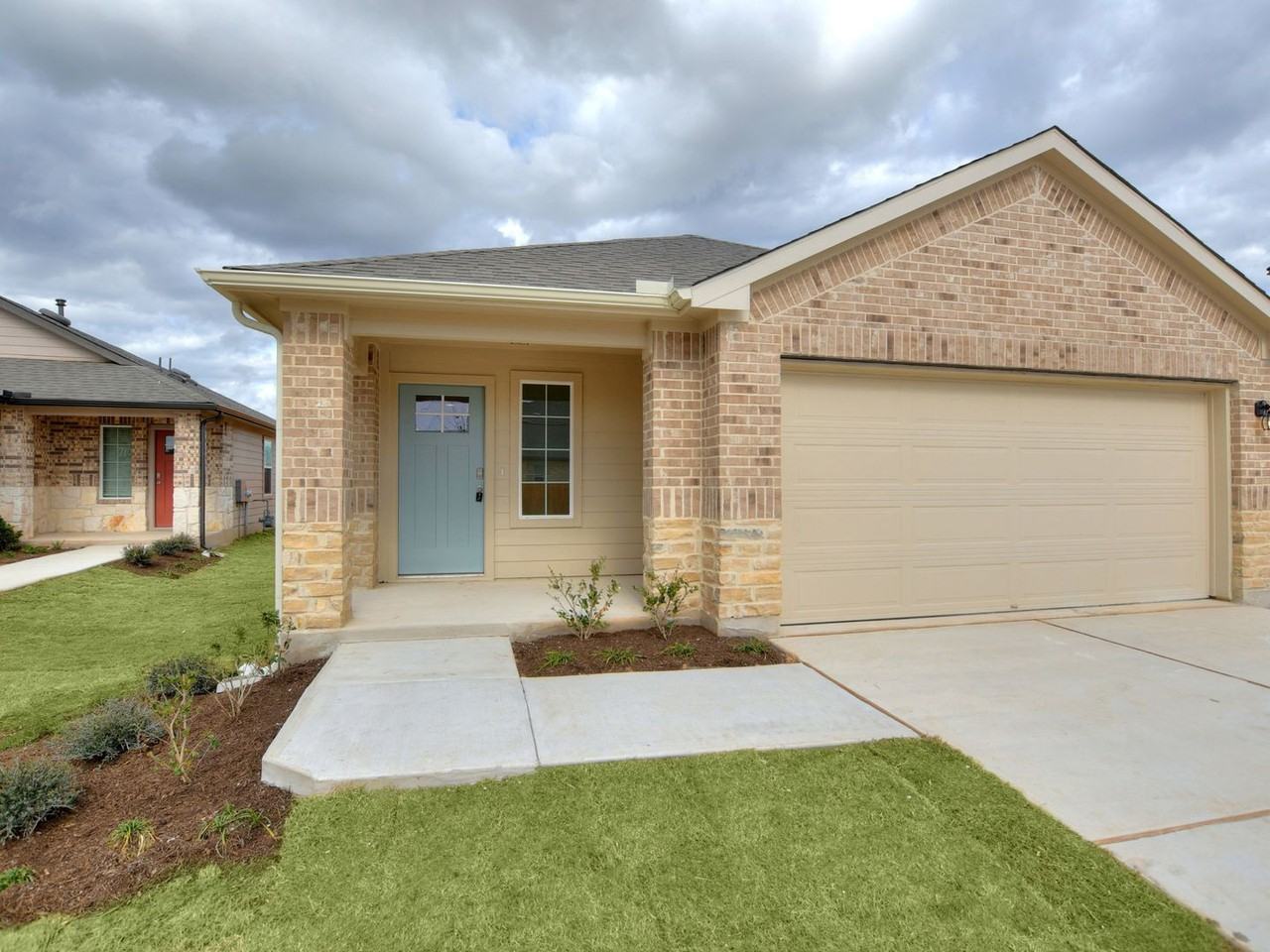 708 Roaring Fork Ln - Photo 6 of 50