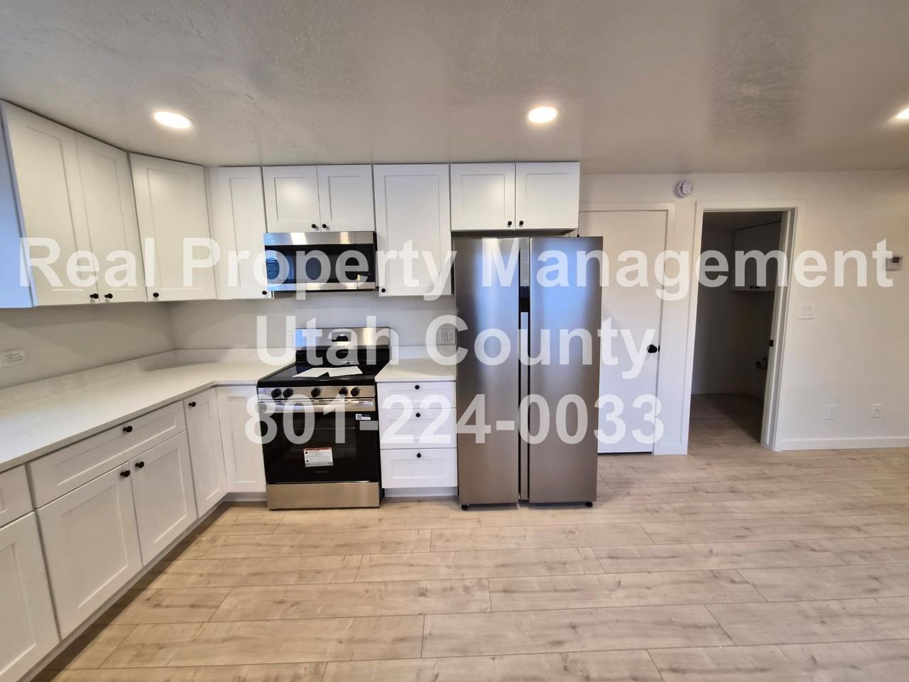 1148 W 100 N - Photo 3 of 22