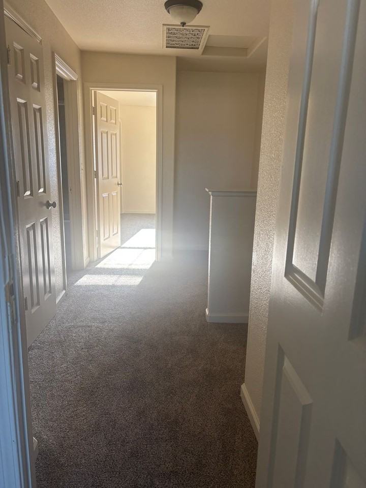 9th St. - 118-120 - Photo 4 of 8