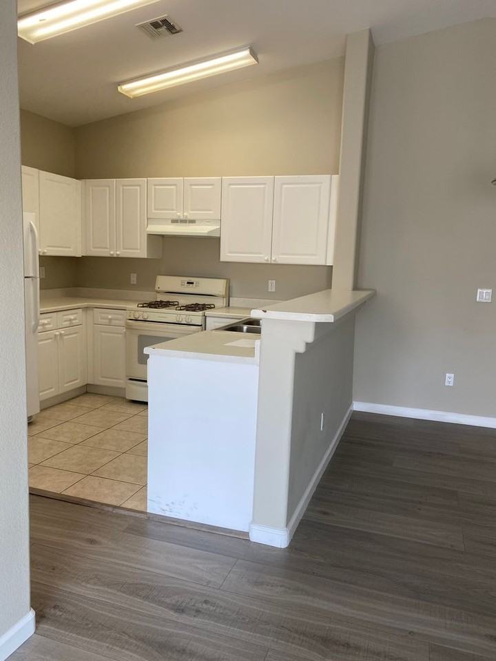 9318 Square Dance Pl - Photo 6 of 50