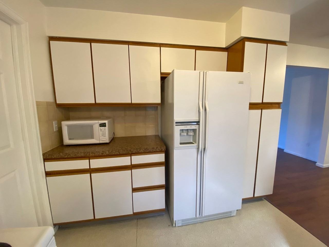 2612 Somerville Ct - Photo 6 of 17