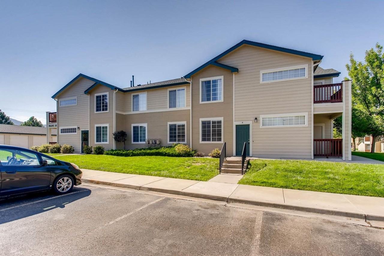 3002 3002 W. Elizabeth 19B - Photo 7 of 21