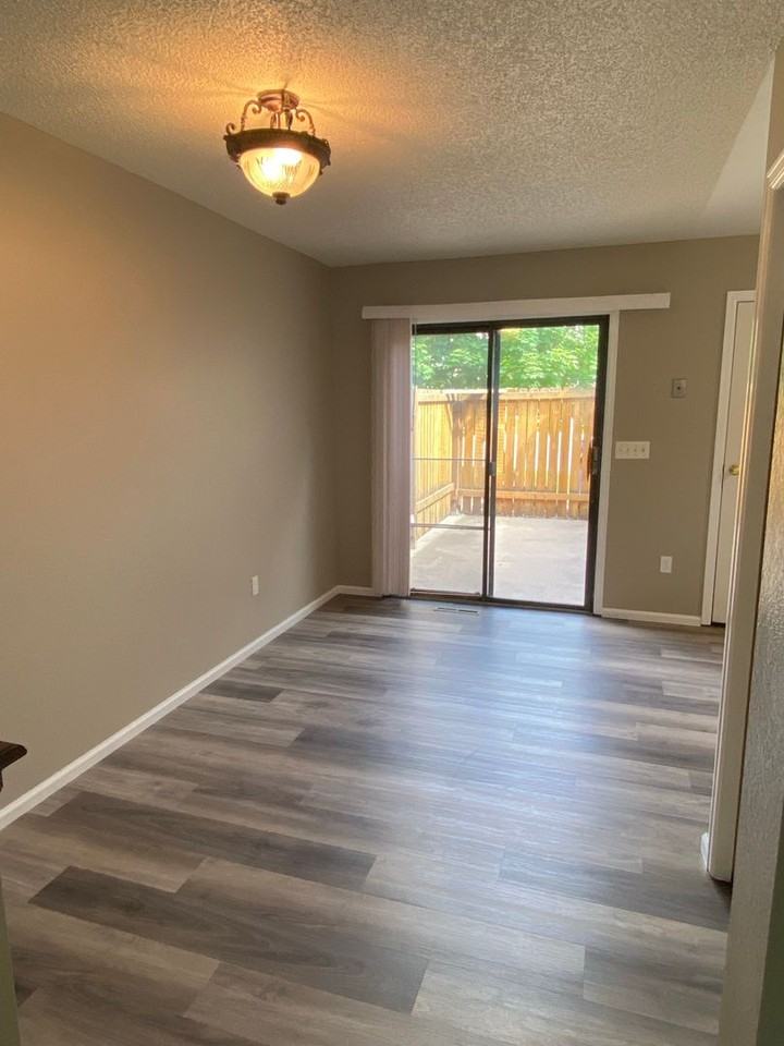 1509 Kennedy Ave - Photo 6 of 16