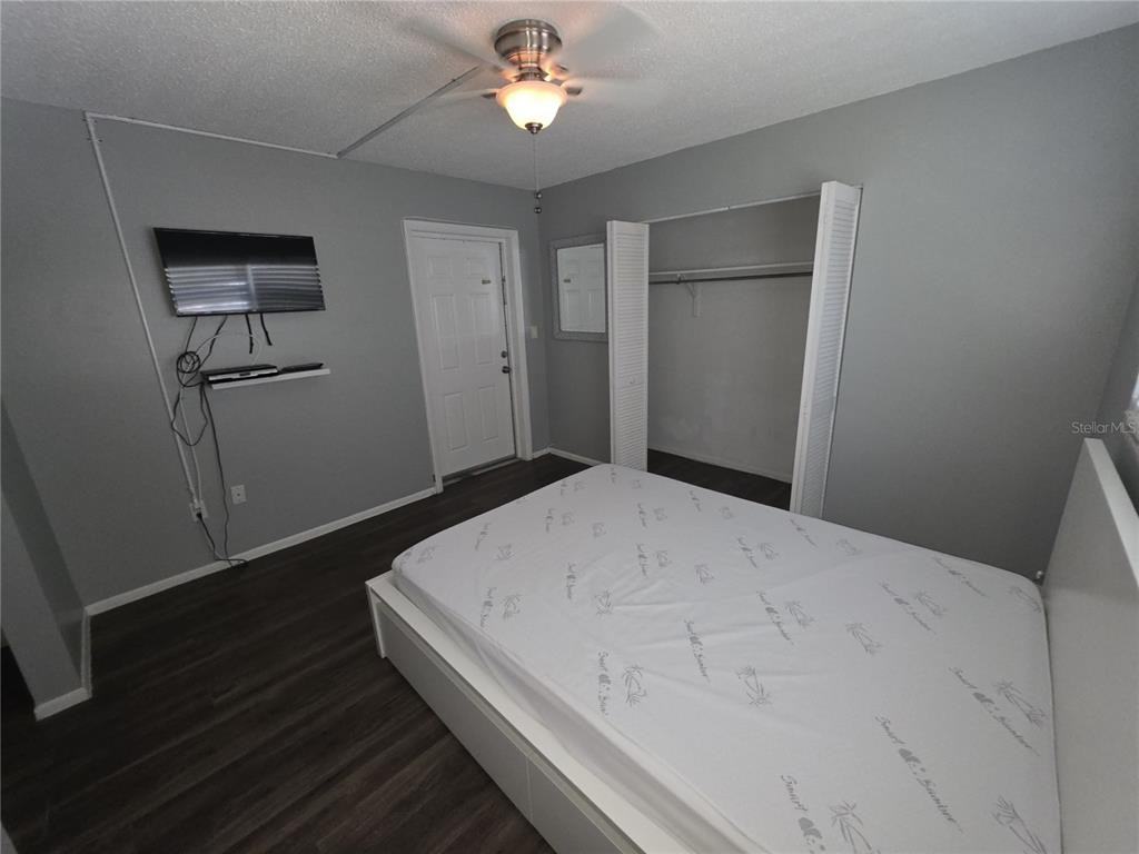 705 1st St #705-4 - Photo 6 of 10