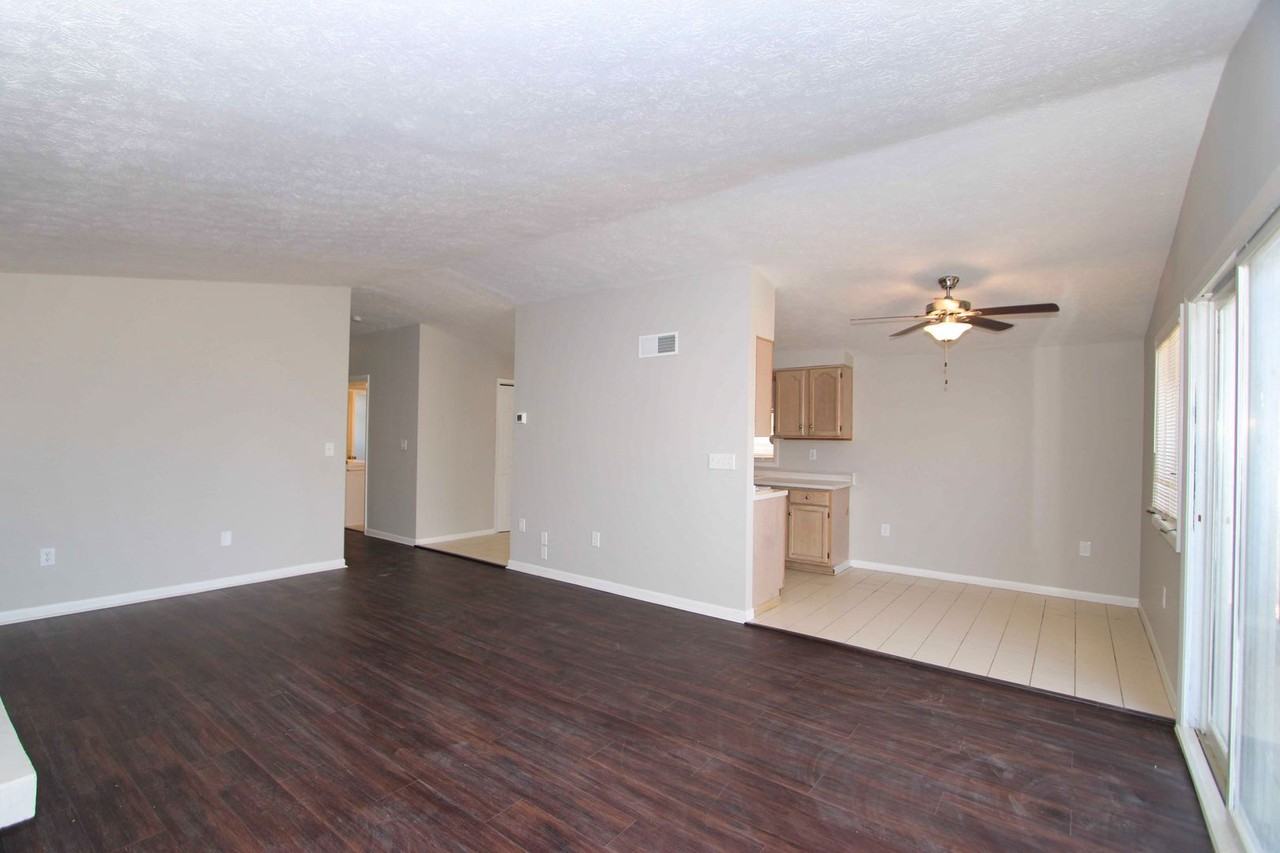 3130 Balsamridge Dr - Photo 4 of 30