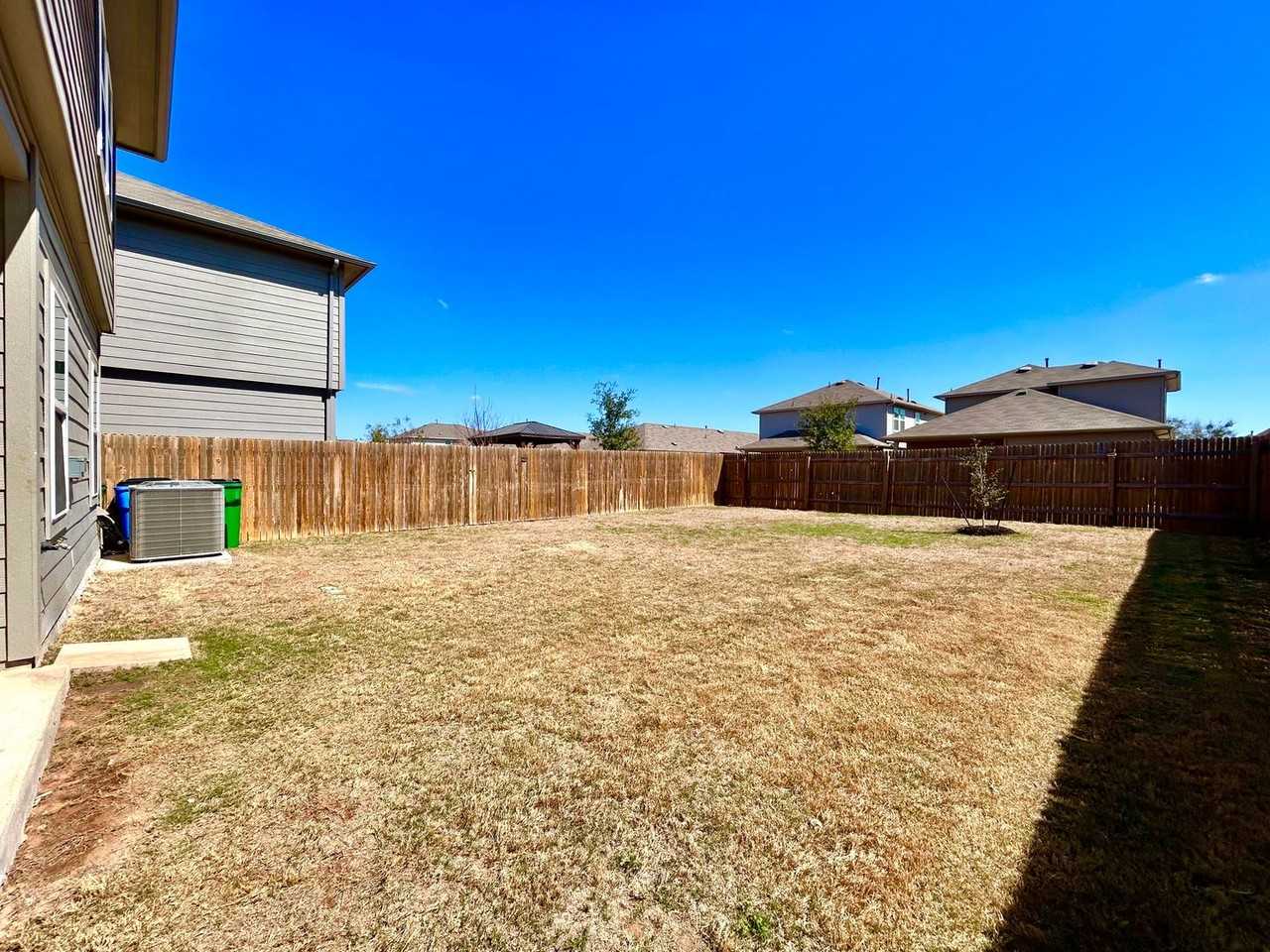 221 Granary Dr - Photo 7 of 37