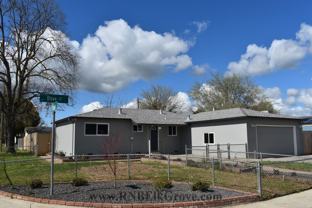 720 Olive Ct - Photo 1 of 1