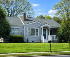 featured image of 606 N Main St