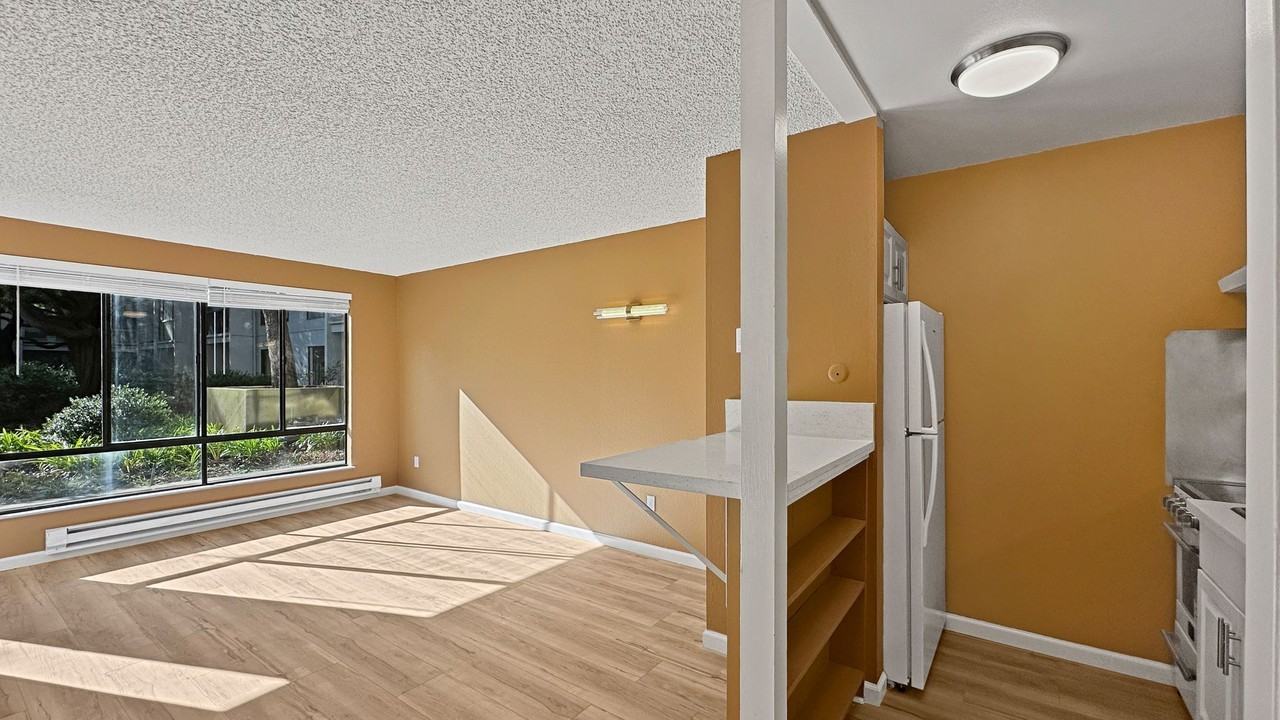 5 Admiral Dr #F212 - Photo 2 of 33