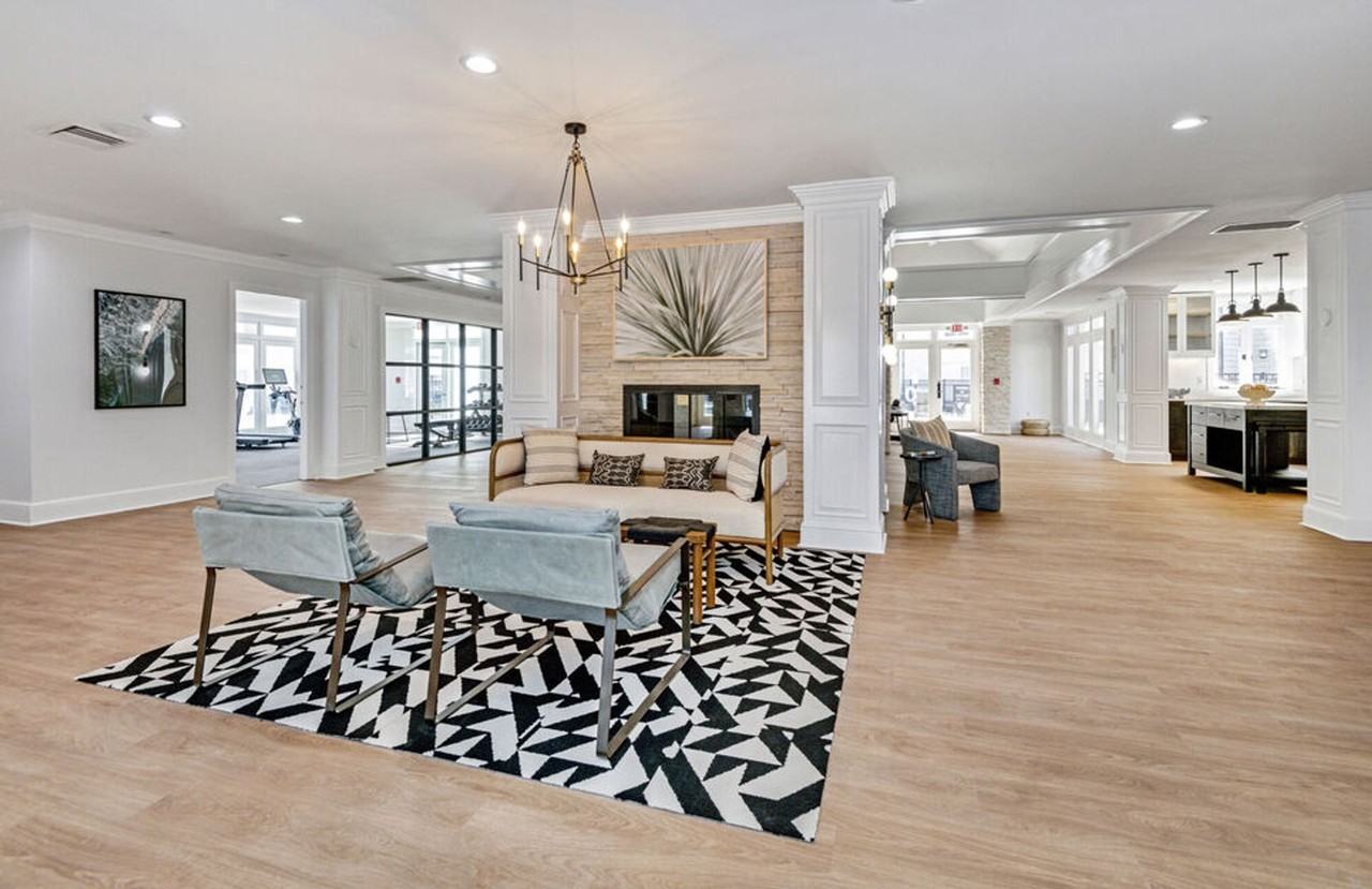 The Spoke at McCullough - Photo 5 of 10