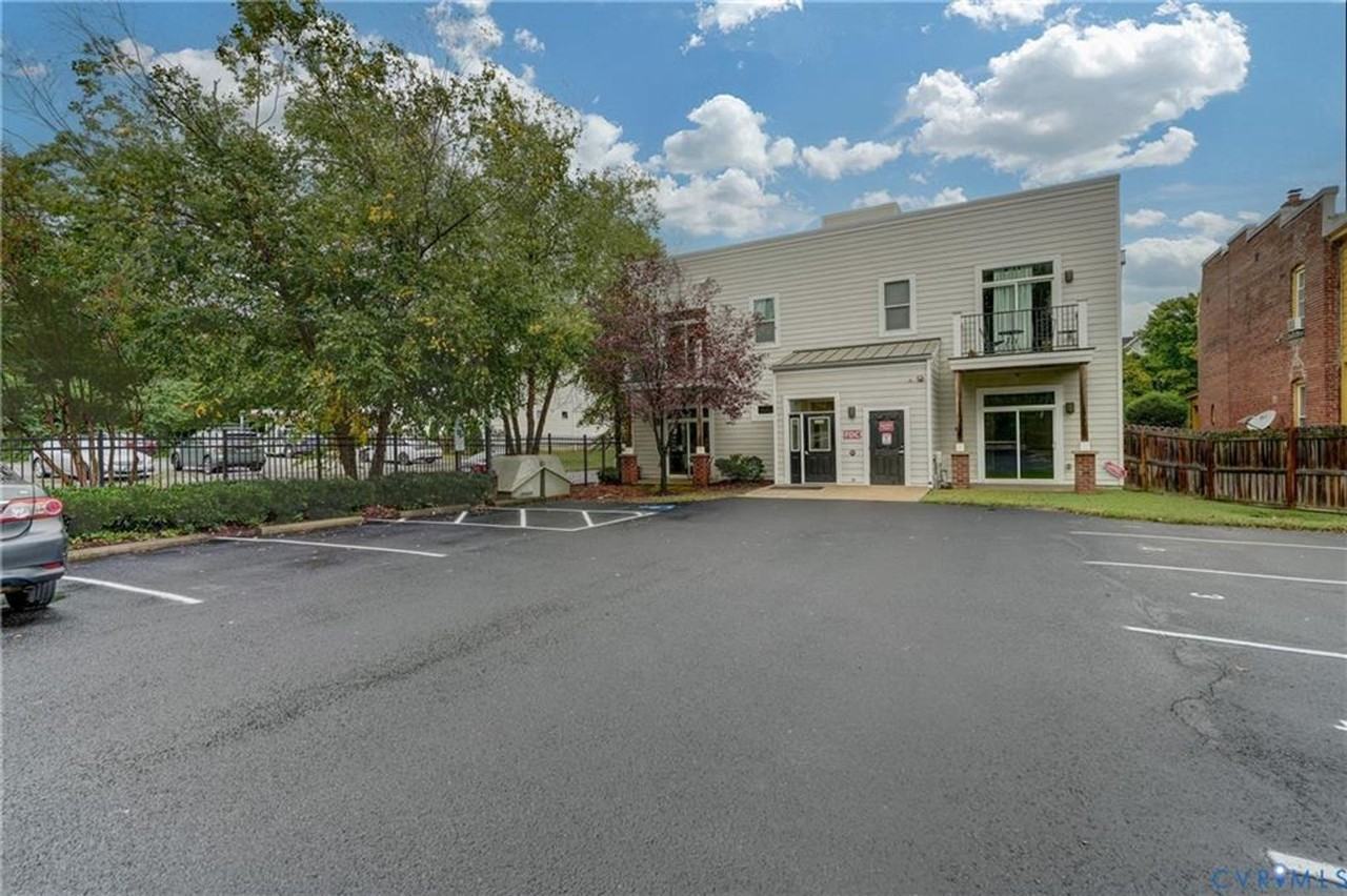 1020 Porter St - Photo 2 of 29