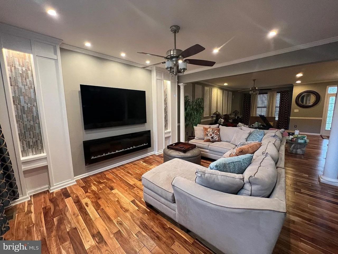 1116 S Olmsted Pkwy - Photo 3 of 7