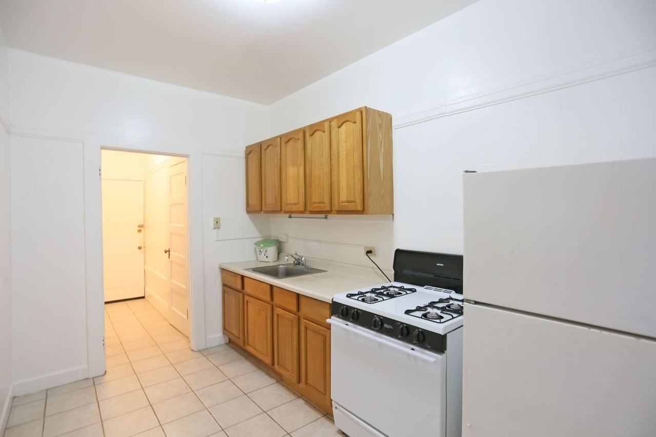 797 Bush St #103 - Photo 4 of 10