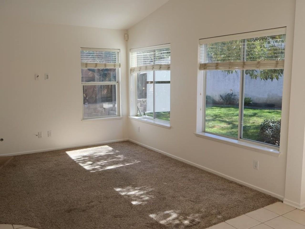 4721 Ventana Way - Photo 2 of 11