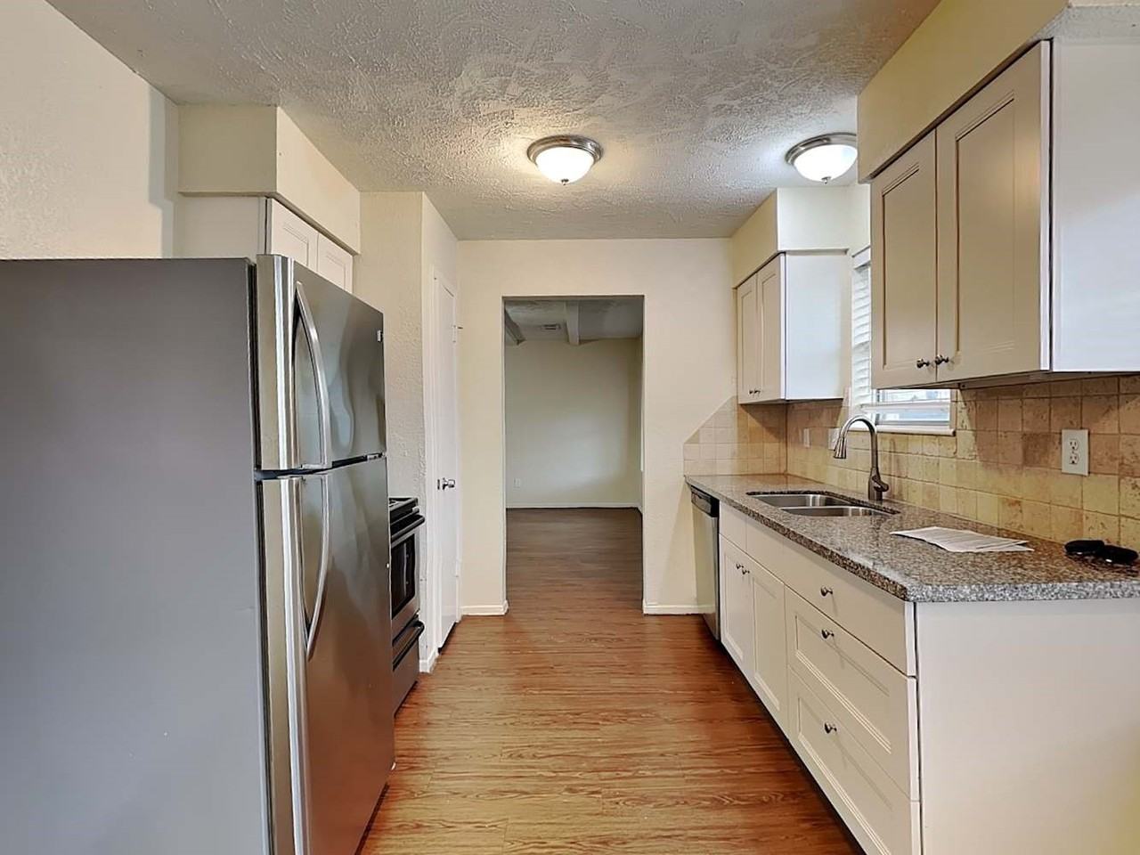 8502 Avington Rd #8502 - Photo 7 of 16