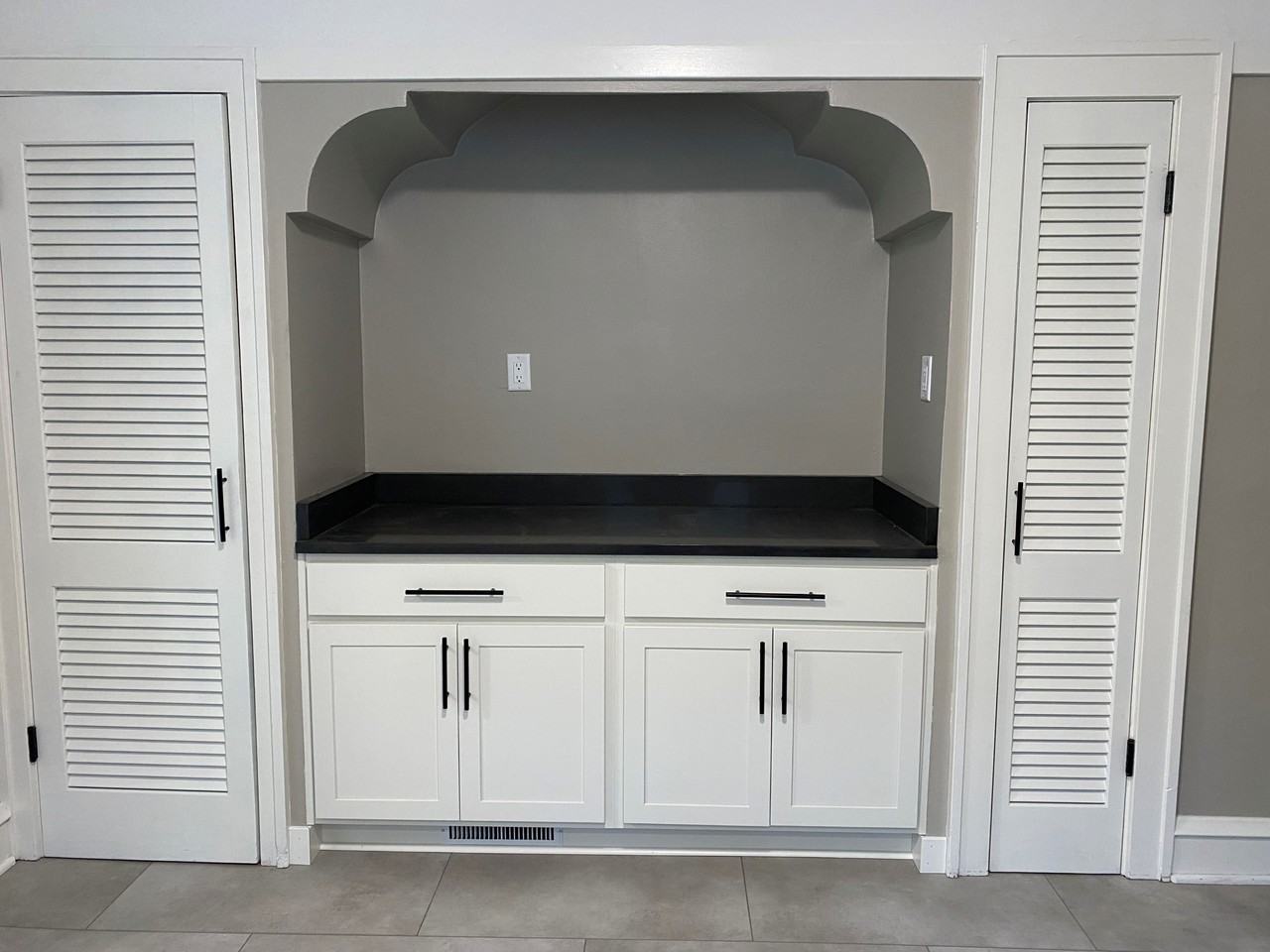 2179 S 83rd St #1stFL - Photo 3 of 10