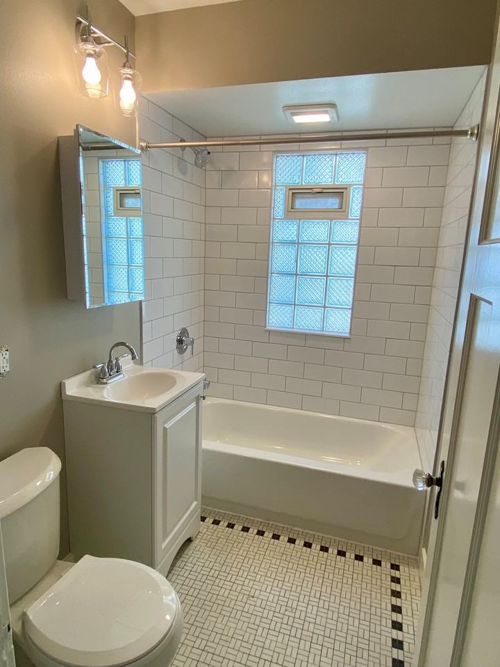 2179 S 83rd St #1stFL - Photo 7 of 10