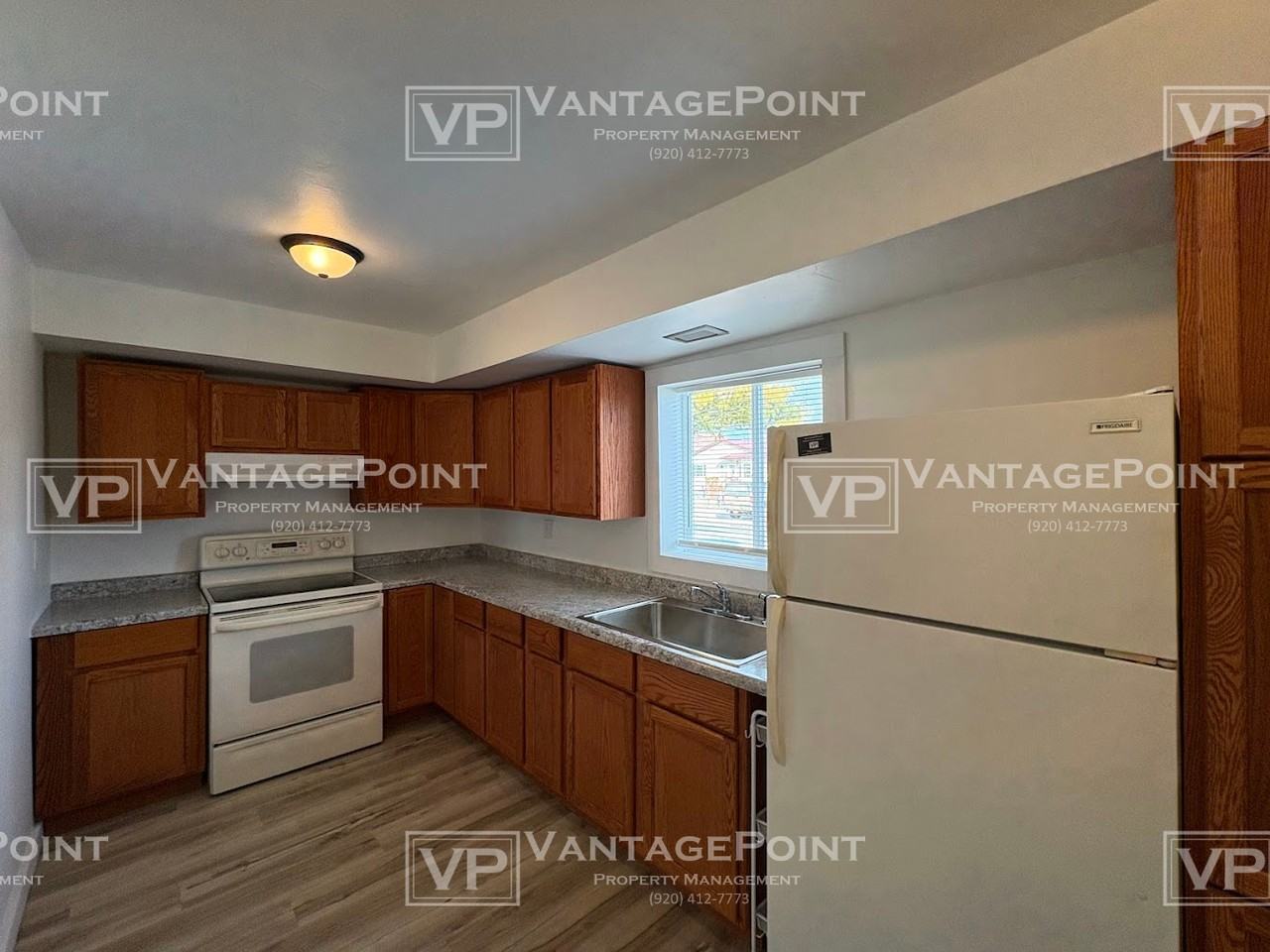 2106 Thomas St #1 - Photo 3 of 21