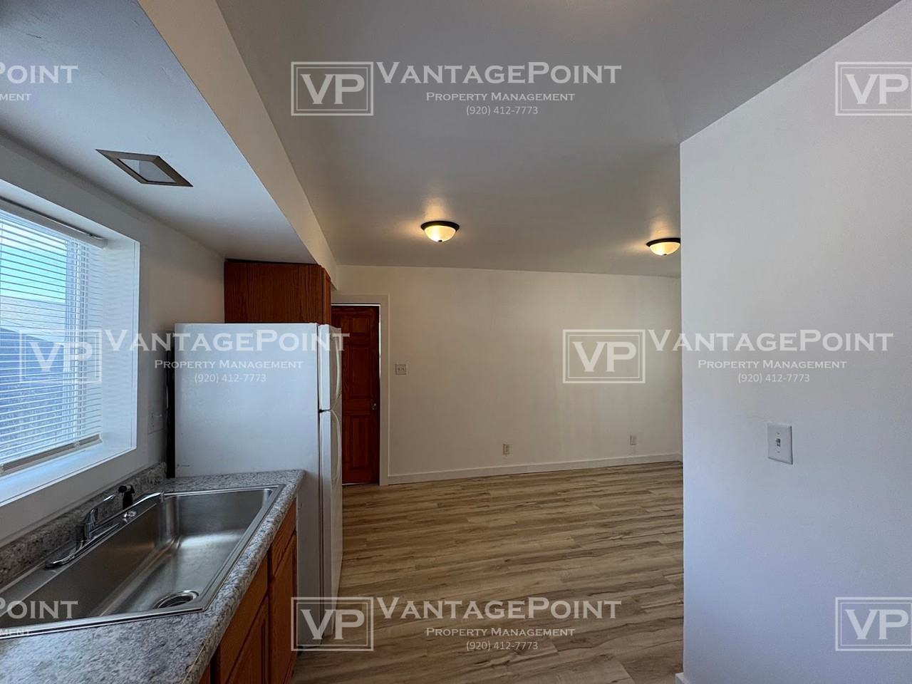 2106 Thomas St #1 - Photo 4 of 21