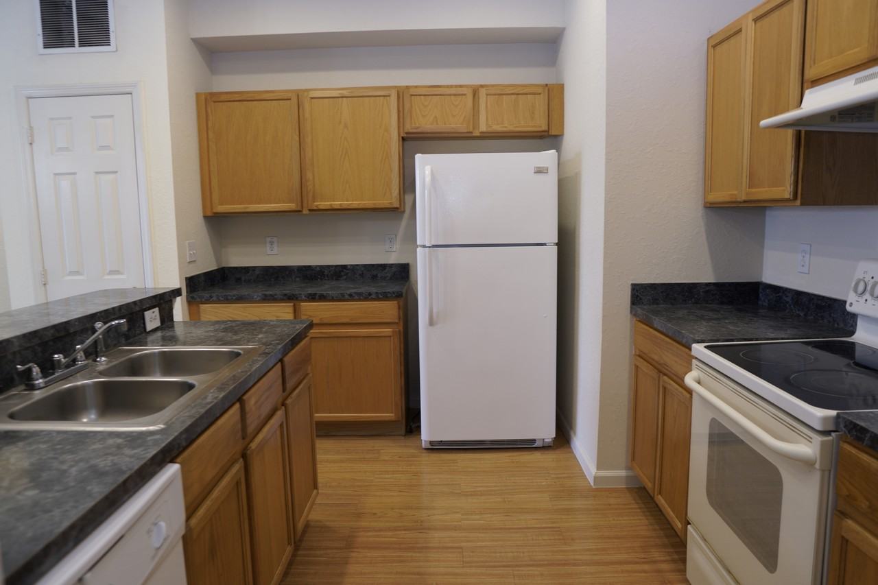 3007 Langdon Ln N #1 - Photo 5 of 50