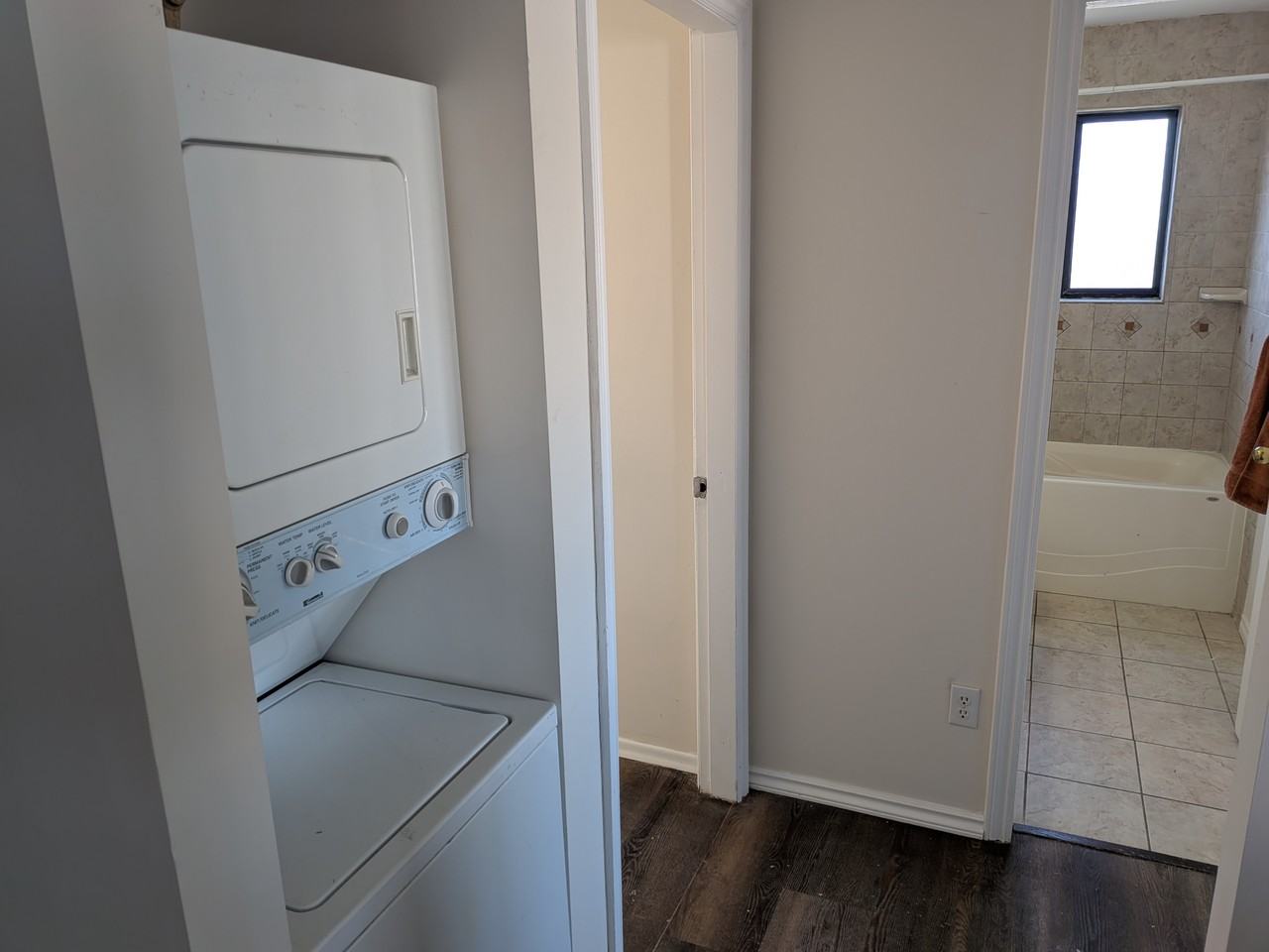 8598 Mccutcheon Ave #A - Photo 5 of 15