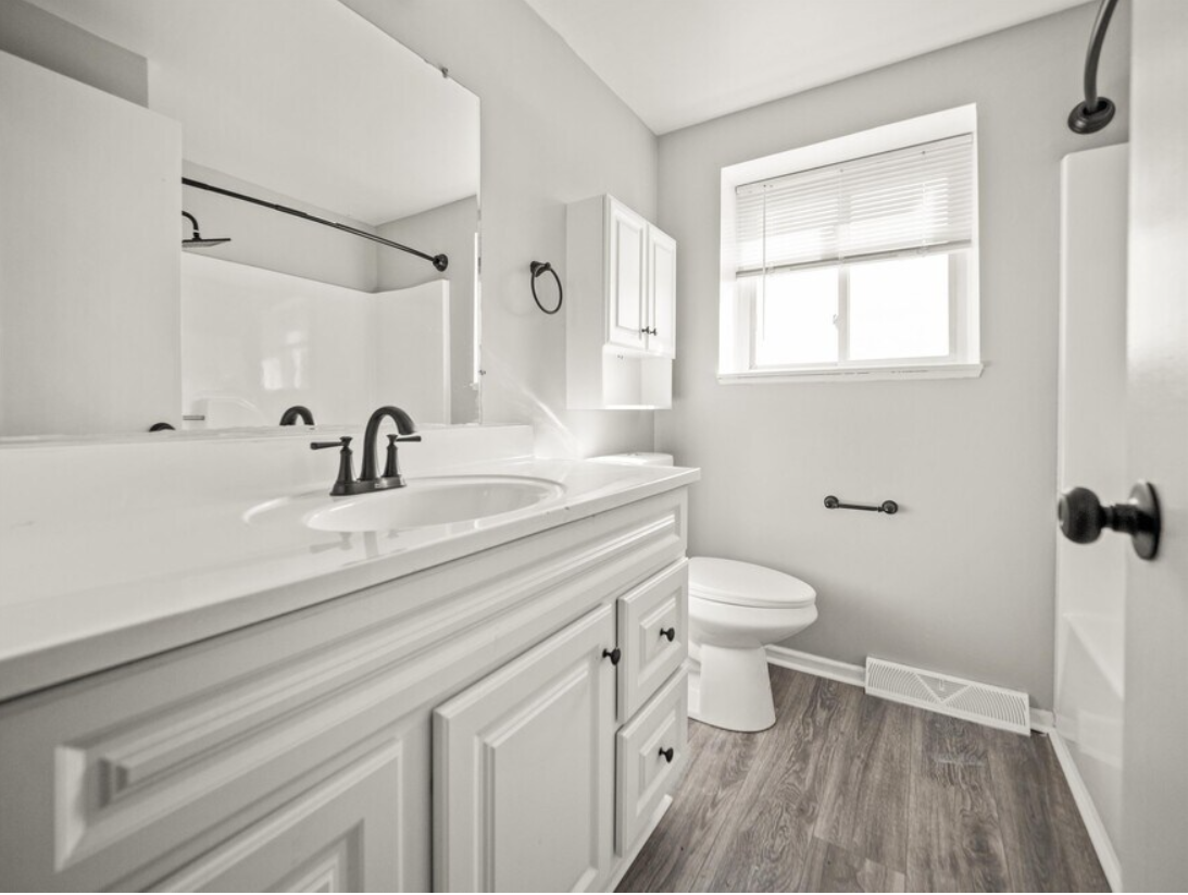 31727 Hoover Rd #21 - Photo 7 of 24