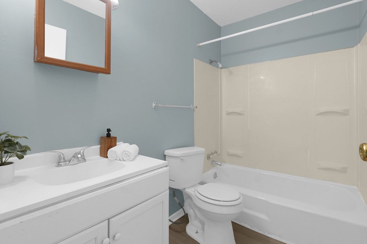 776 King St #776B7 - Photo 6 of 12