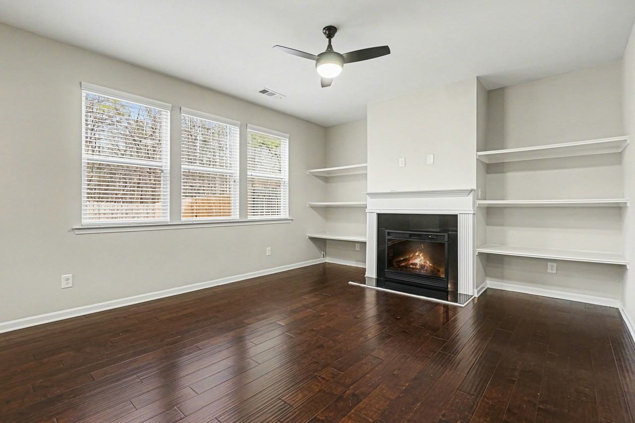 5873 Keystone Lane - Photo 5 of 30