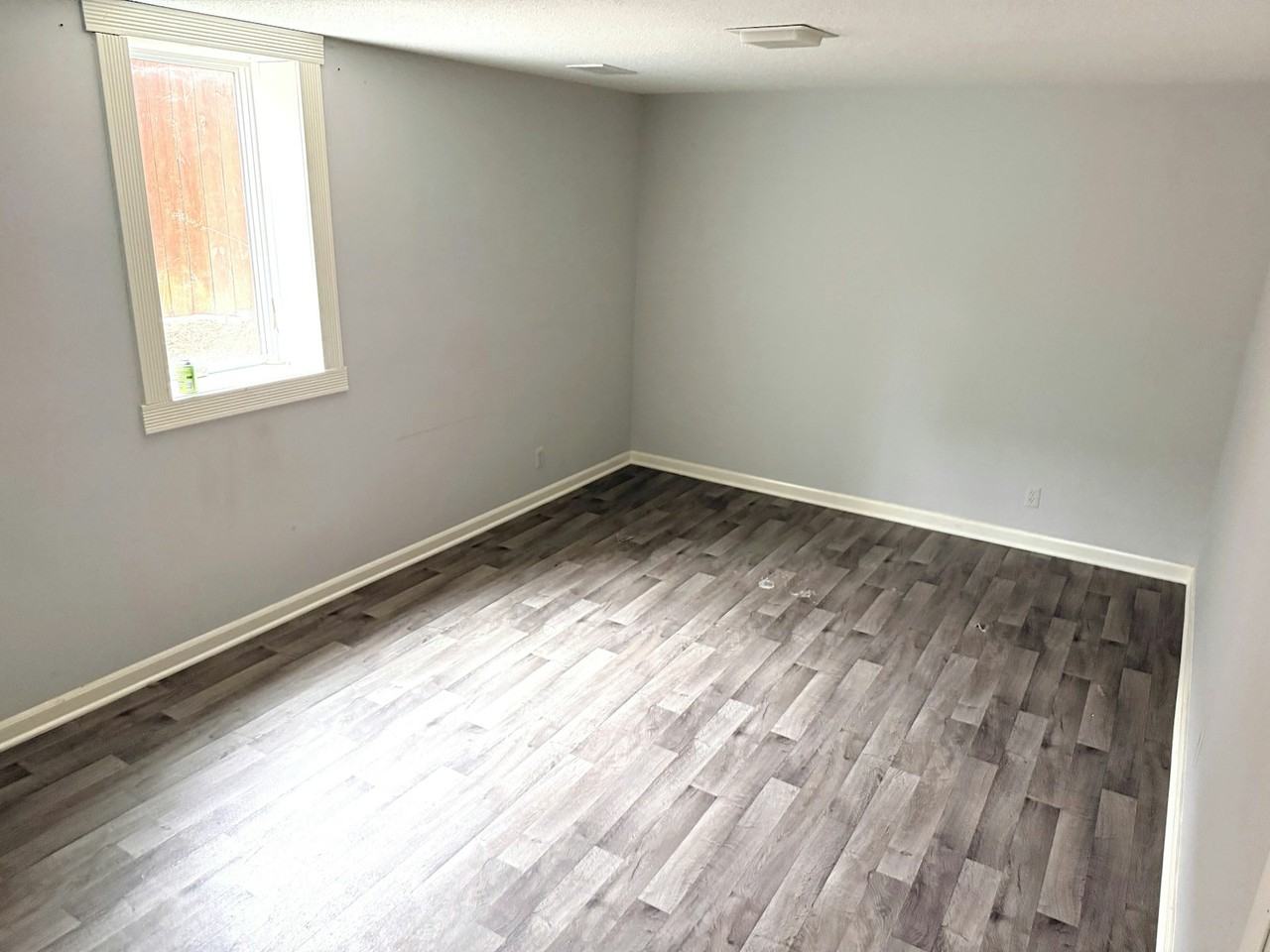 1541 Birmingham Street - Photo 5 of 8