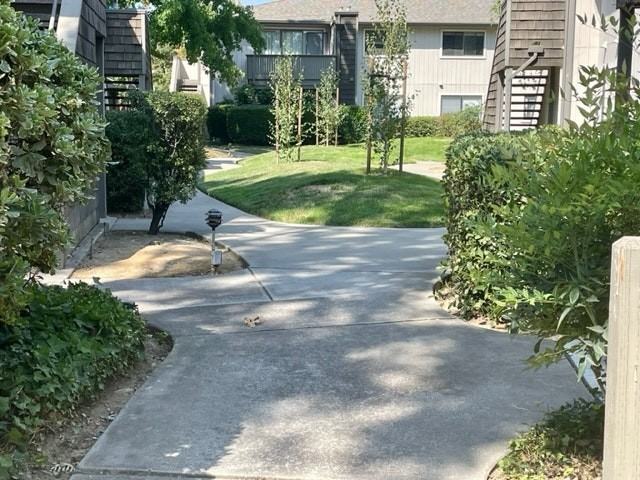 115 La Crosse Drive - Photo 2 of 20