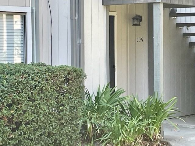 115 La Crosse Drive - Photo 3 of 20