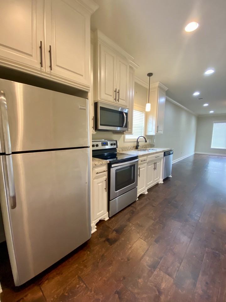 1 Fair Hill Cir #1 - Photo 3 of 15