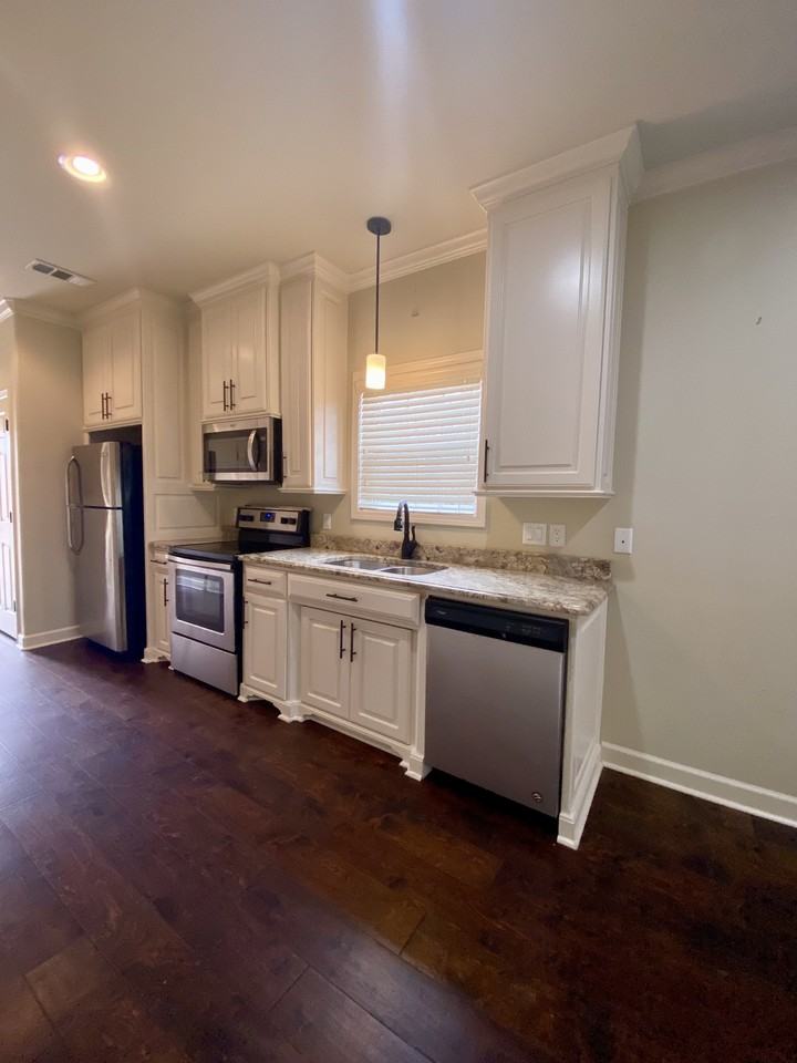 1 Fair Hill Cir #1 - Photo 4 of 15