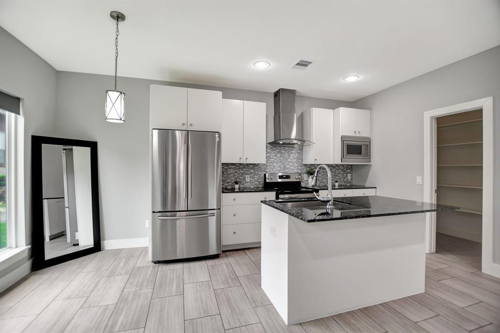 20 Evanston St #20 - Photo 2 of 30