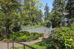 featured image of 775 Cascade St