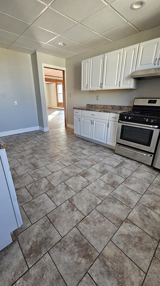 204 High St #2 - Photo 2 of 12