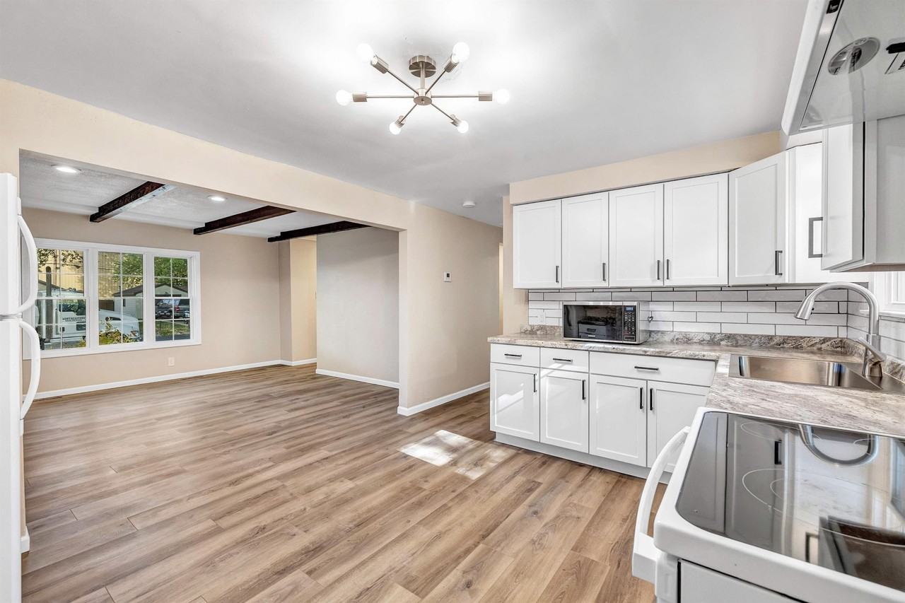 Cottage Grove Ave #483 - Photo 2 of 17