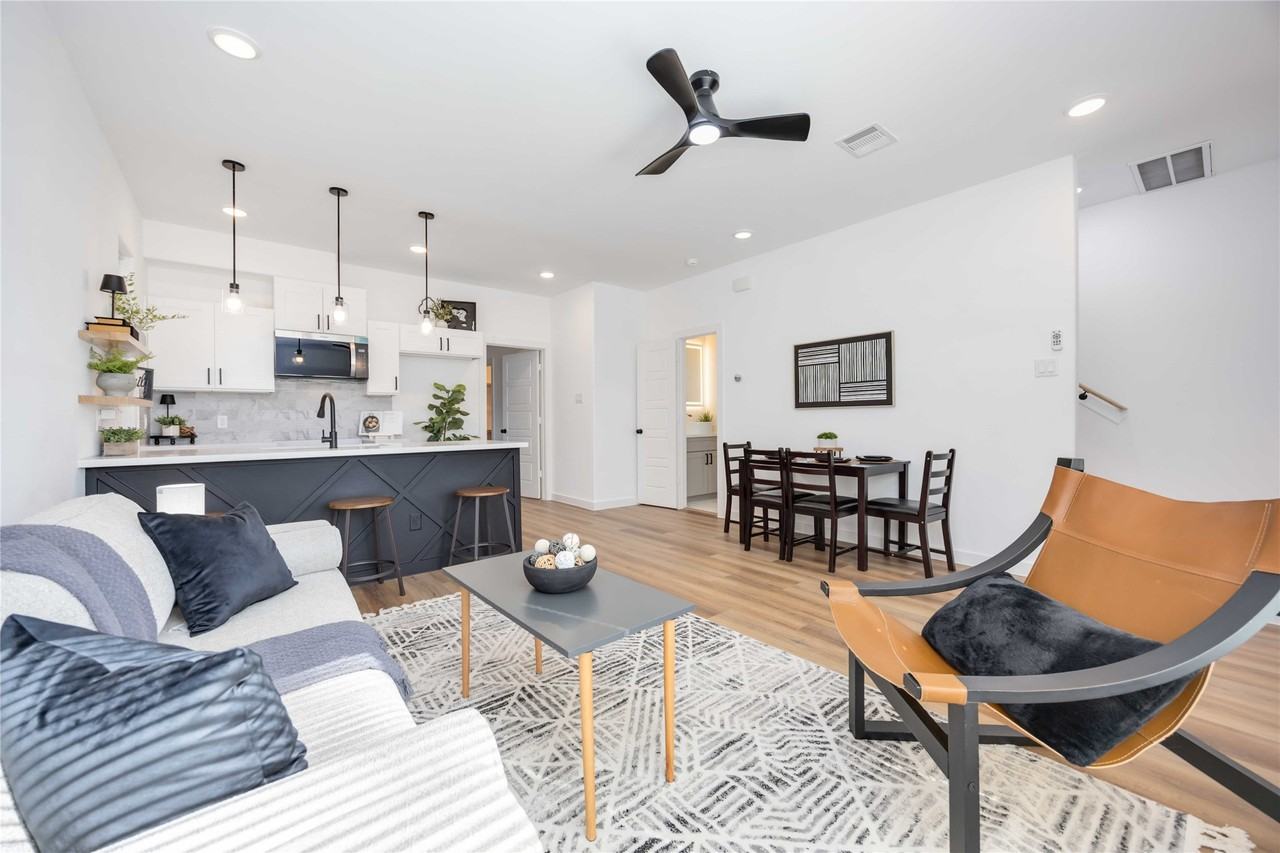 5811 Senior St #5811B - Photo 3 of 13