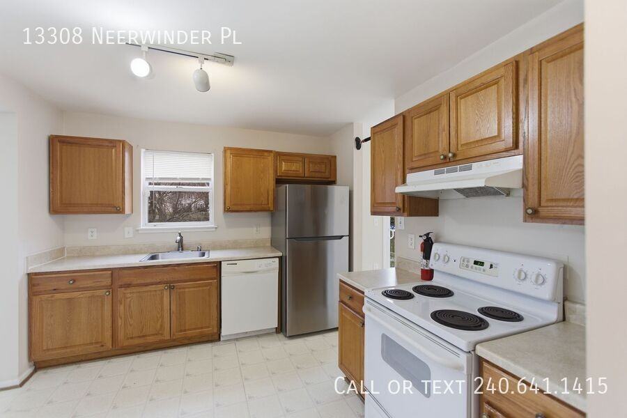 13308 Neerwinder Pl - Photo 6 of 30