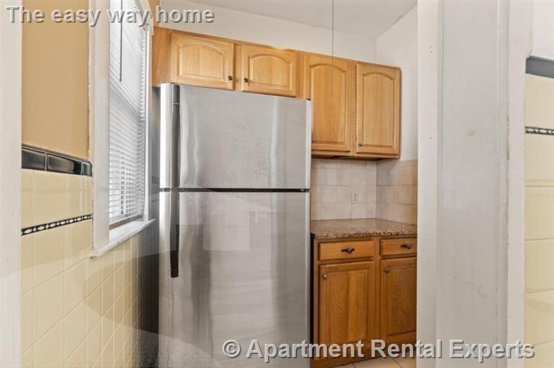 38 George St #1 - Photo 5 of 15