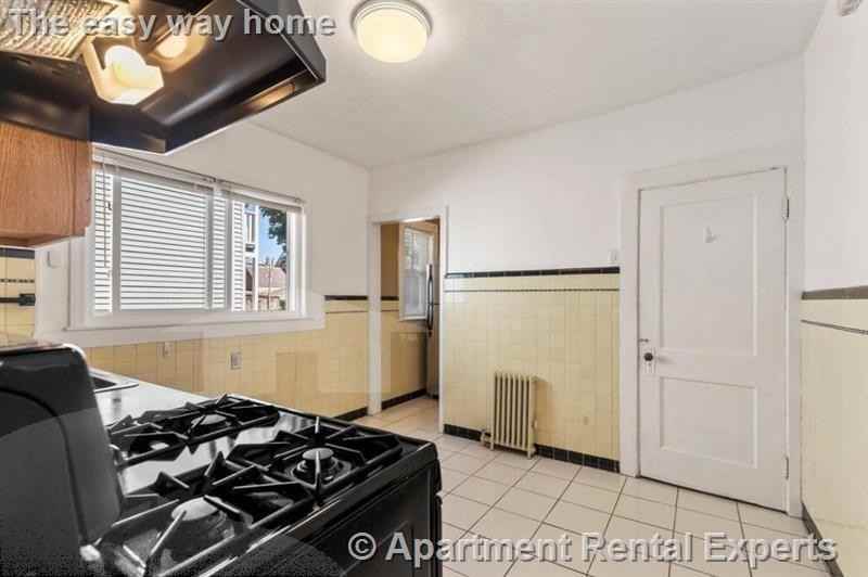 38 George St #1 - Photo 4 of 15