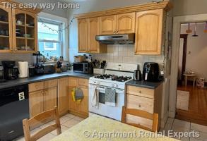 featured image of 183 College Ave #1