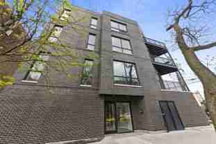 1050 W Cornelia Ave #402 - Photo 1 of 1