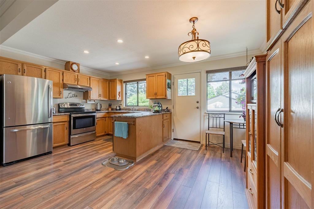 22790 Balabanian Cir Uppr - Photo 4 of 32