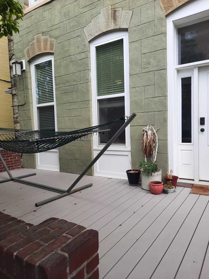 Juliana-719 N. Duke Street - Photo 5 of 8