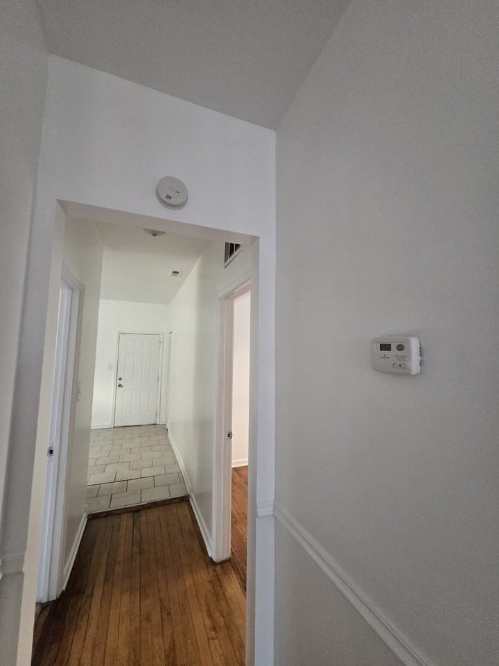 7528 South Peoria Street - Photo 5 of 17