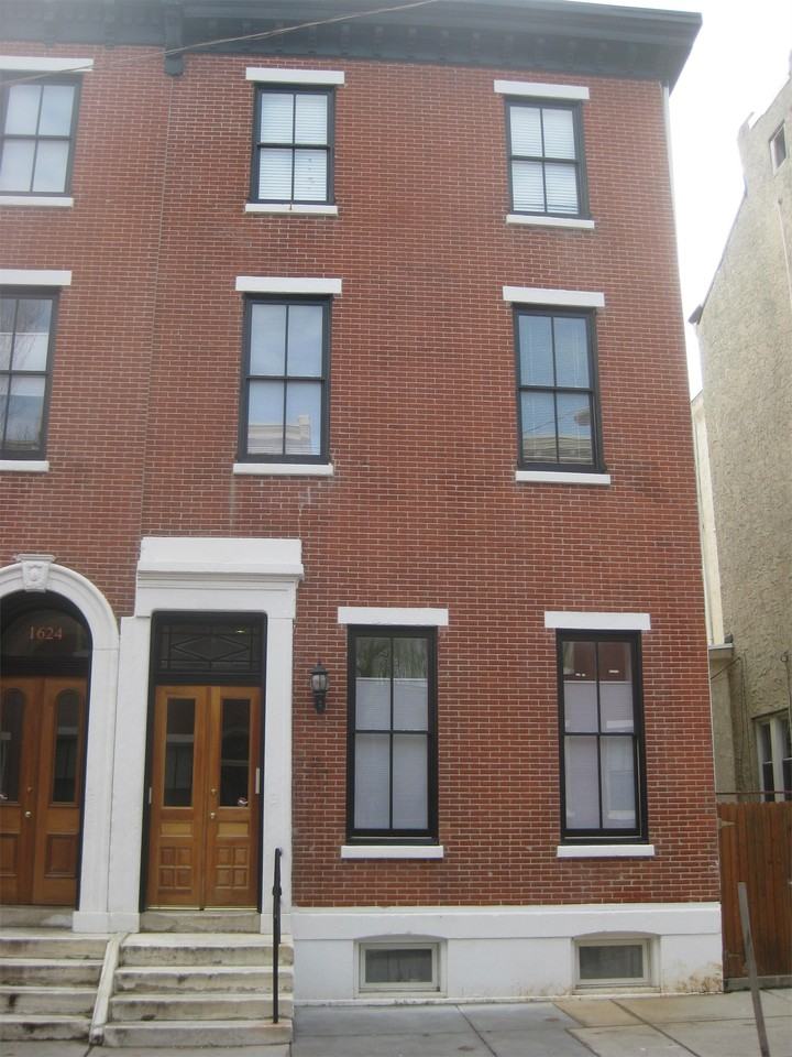 1626 Mt. Vernon St. - Photo 3 of 6