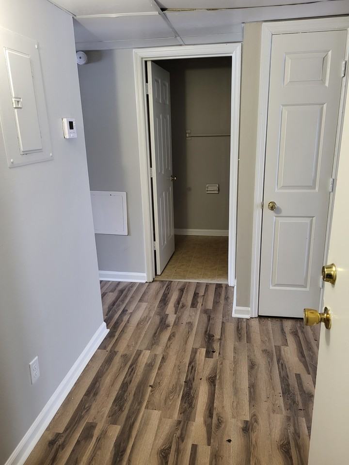 1656 Foxhaven Drive - Photo 2 of 7