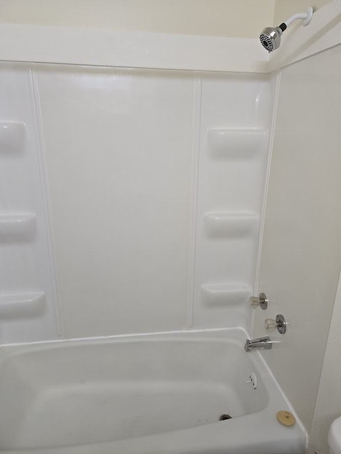 313 E Market St - Photo 7 of 25