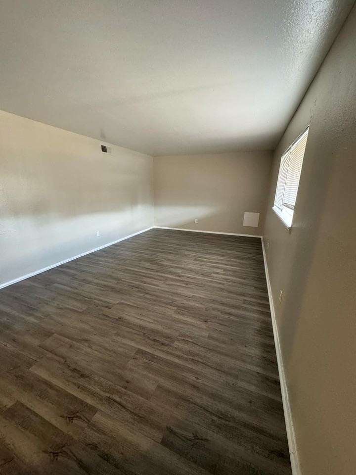 The Pointe - Photo 2 of 50